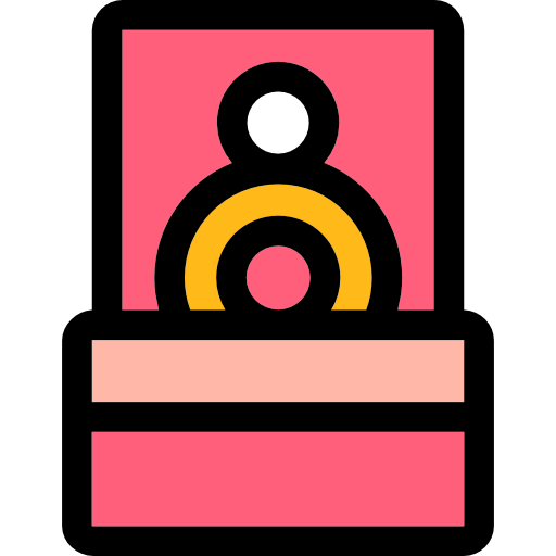Diamond ring icon